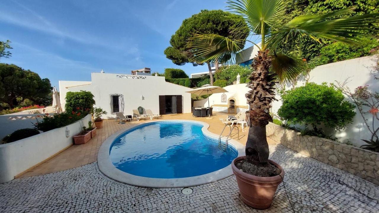Casa Jolie Villa วาเลโดโลโบ ภายนอก รูปภาพ