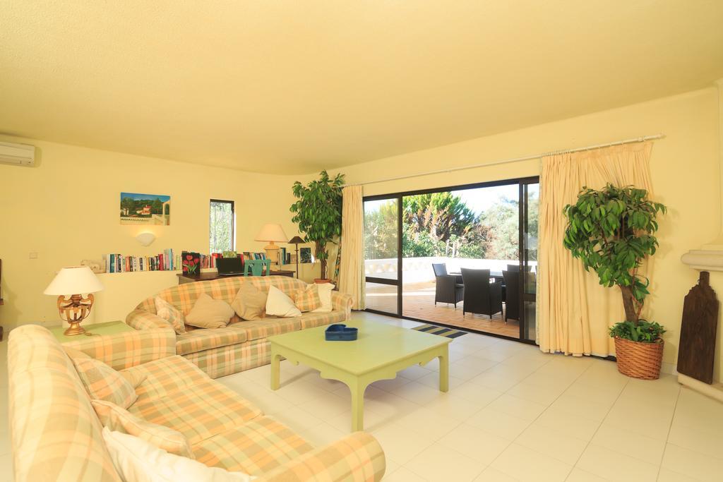 Casa Jolie Villa วาเลโดโลโบ ภายนอก รูปภาพ